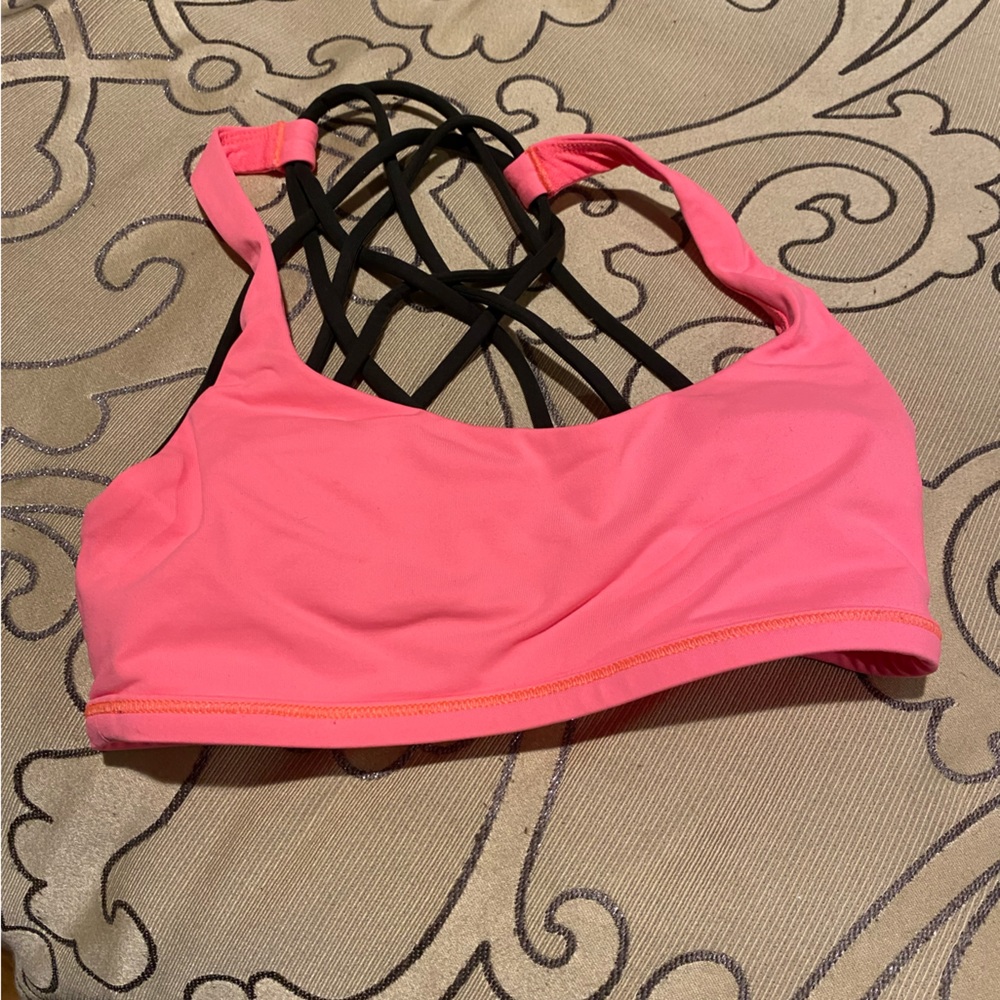 Lululemon sports bra